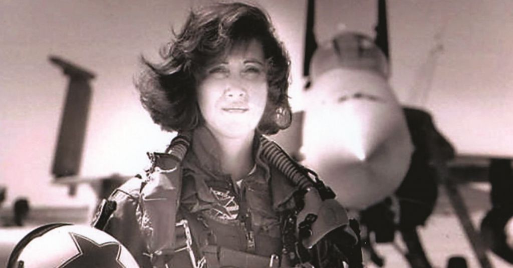 Heroic Southwest pilot studied in Olathe, among 1st female fighter pilots in military