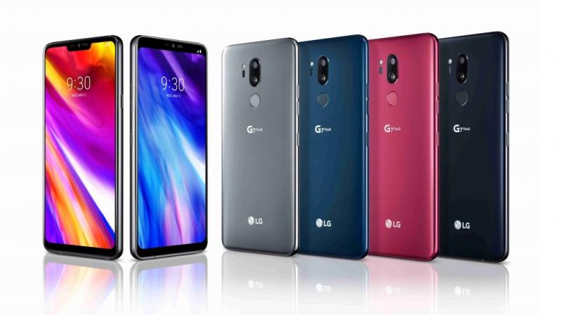 Both these latest LG G7/G7+ ThinQ flagships feature in Platinum Gray Aurora Black Moroccan Blue Raspberry Rose colour variants