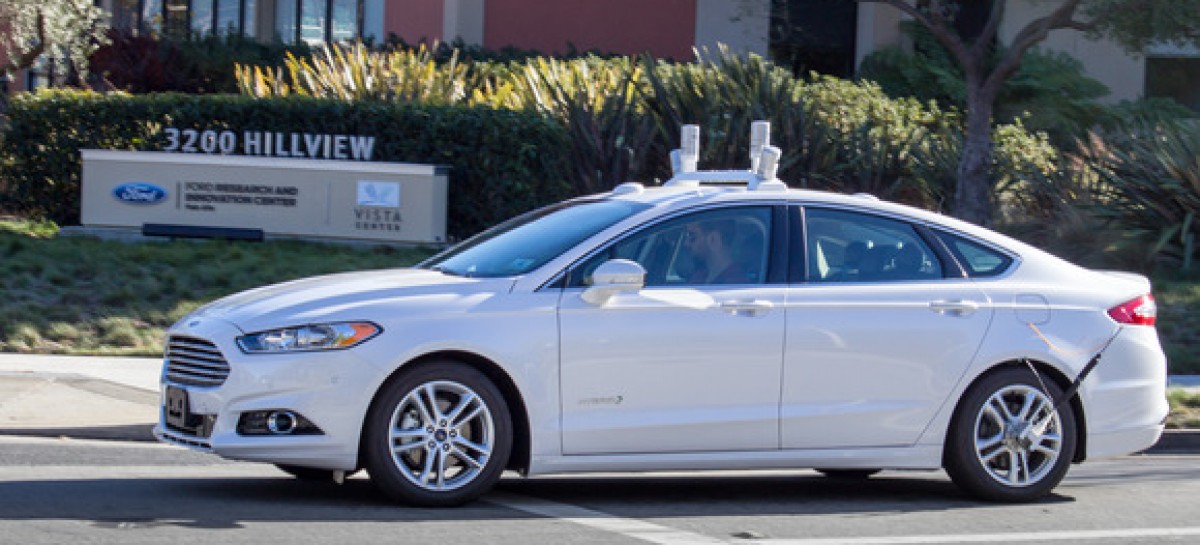 Google in talks with Ford Motor to build self-driving cars