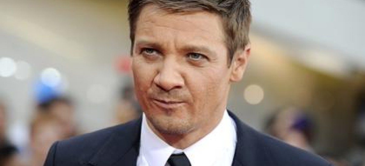 Jeremy Renner and ex Sonni Pacheco finalize divorce