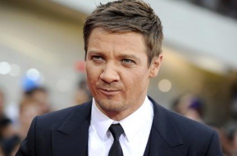 Jeremy Renner and ex Sonni Pacheco finalize divorce