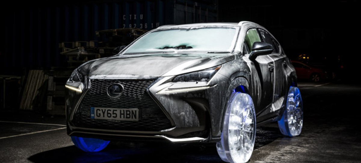 Lexus NX runs on ice