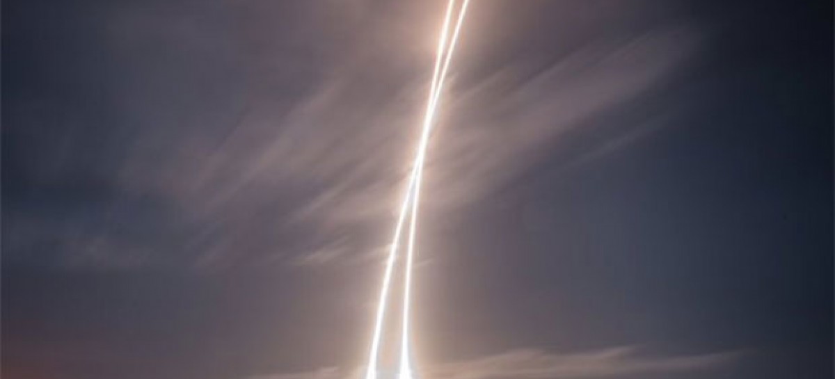 SpaceX’s Falcon 9 reusable rocket makes a flawless vertical landing