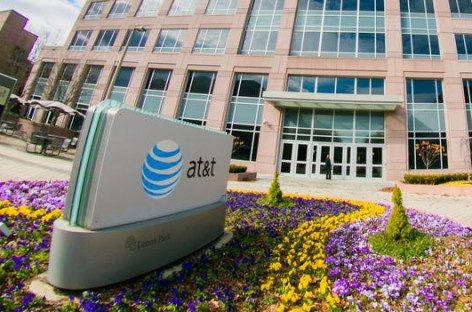 AT&T resurrects unlimited mobile data as part of new TV bundle