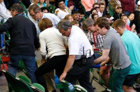 Andy Murray’s father-in-law collapses watching Australian open