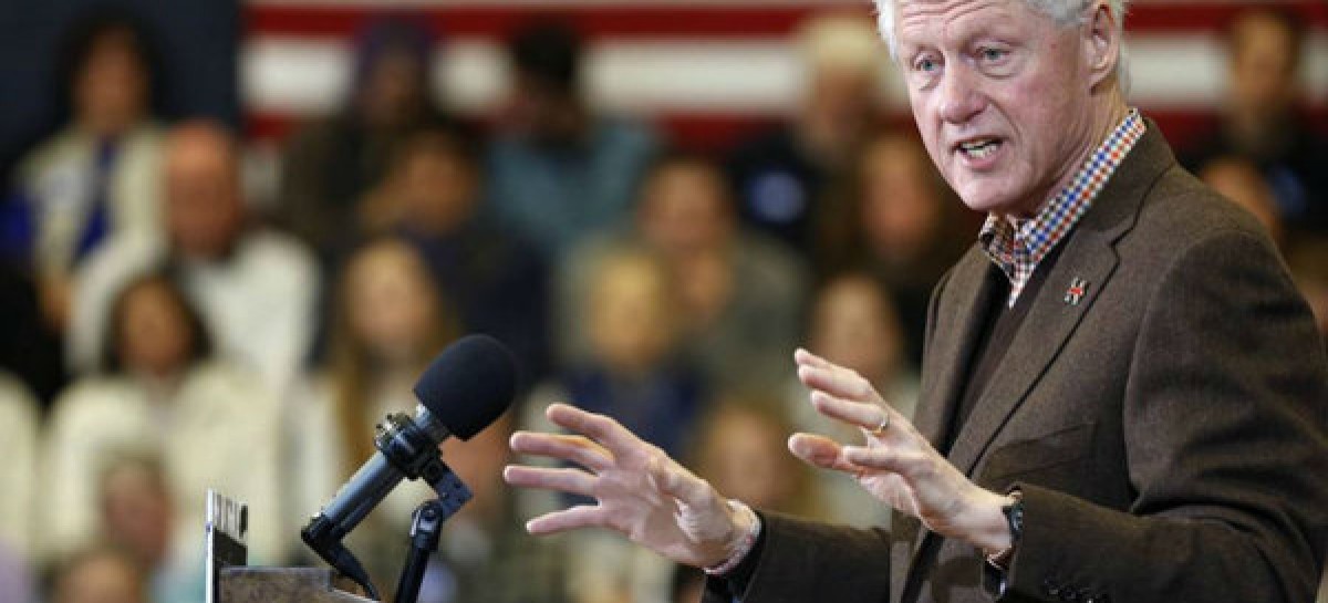 Bill Clinton Dodges Questions About Trump From Reporters in New Hampshire