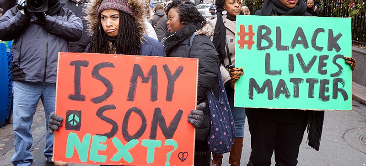 Tamir Rice protest blocking traffic downtown