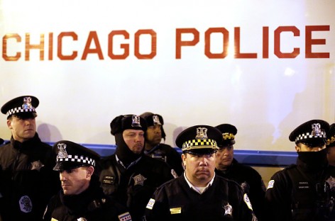 Chicago releases emails in deadly cop capturing