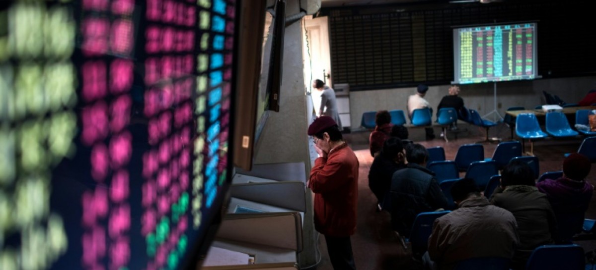 China Market Halted After 7% Dive