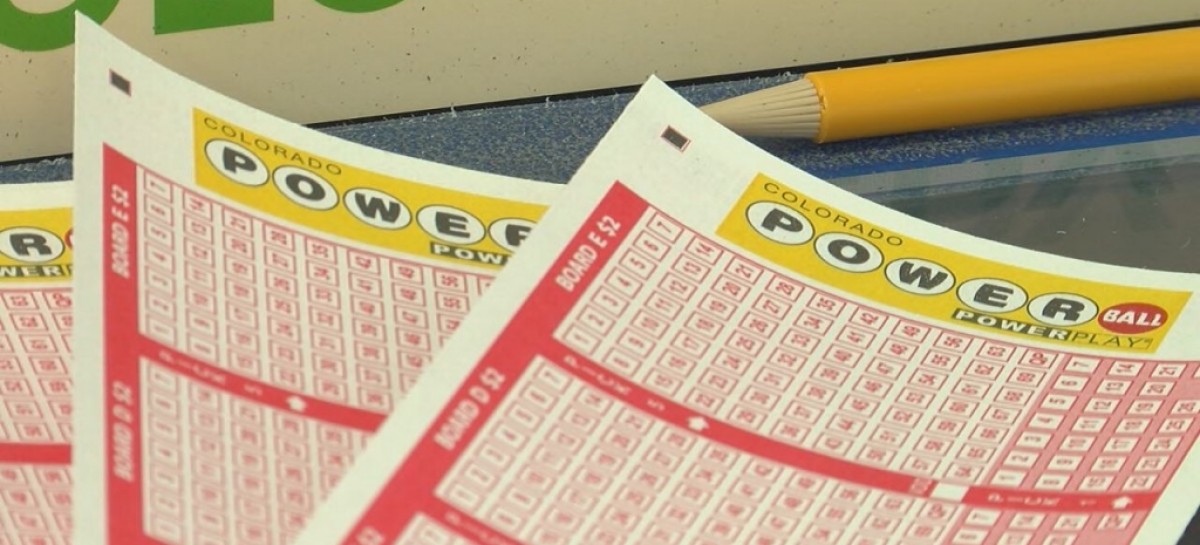 Estimated Powerball jackpot steady at $1.5 billion