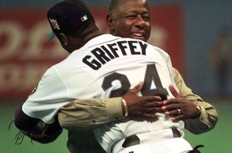 Griffey elected to Hall with highest percentage, Piazza in