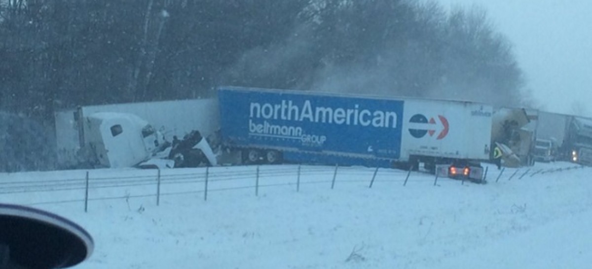 Multiple interstate pileups reported across IN as snow coats region