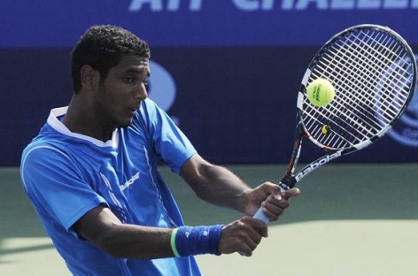 Two-time defending champion Wawrinka in Chennai semifinals