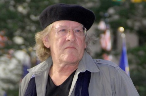 Jefferson Airplane co-founder Paul Kantner dies at age 74