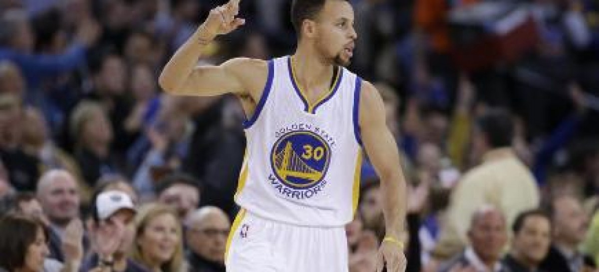 Klay has 36, Steph sits late as Warriors beat Lakers 109-88