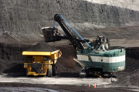 Obama administration halts new coal leases