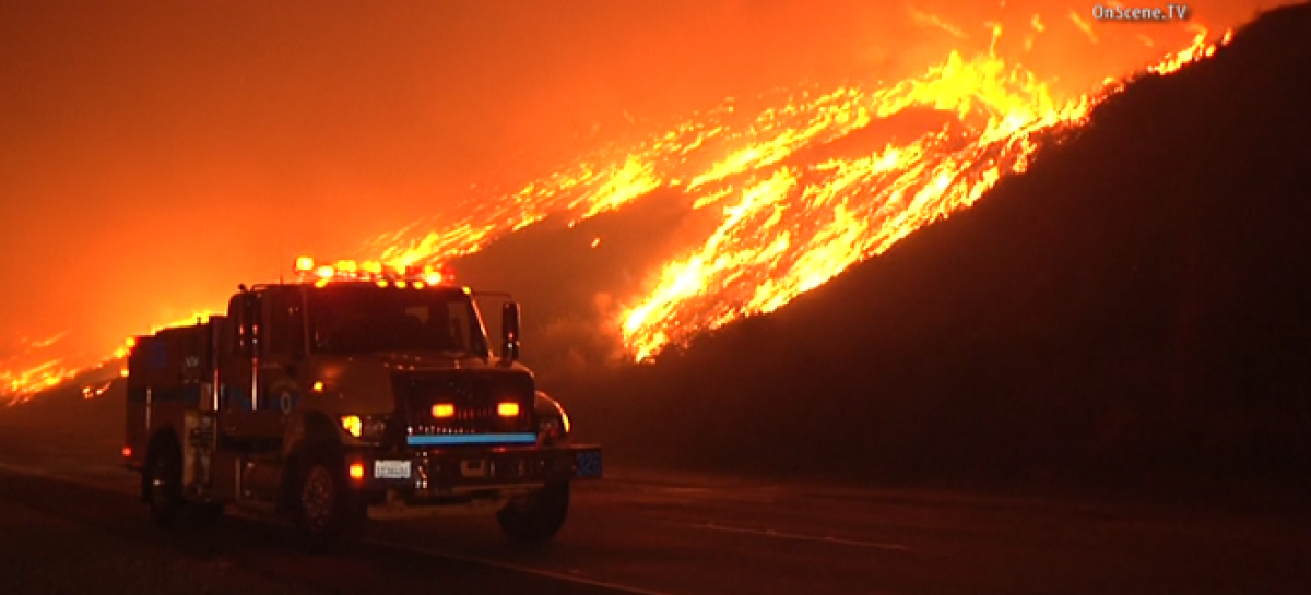 Highway 101 closed by brush fire in Ventura County