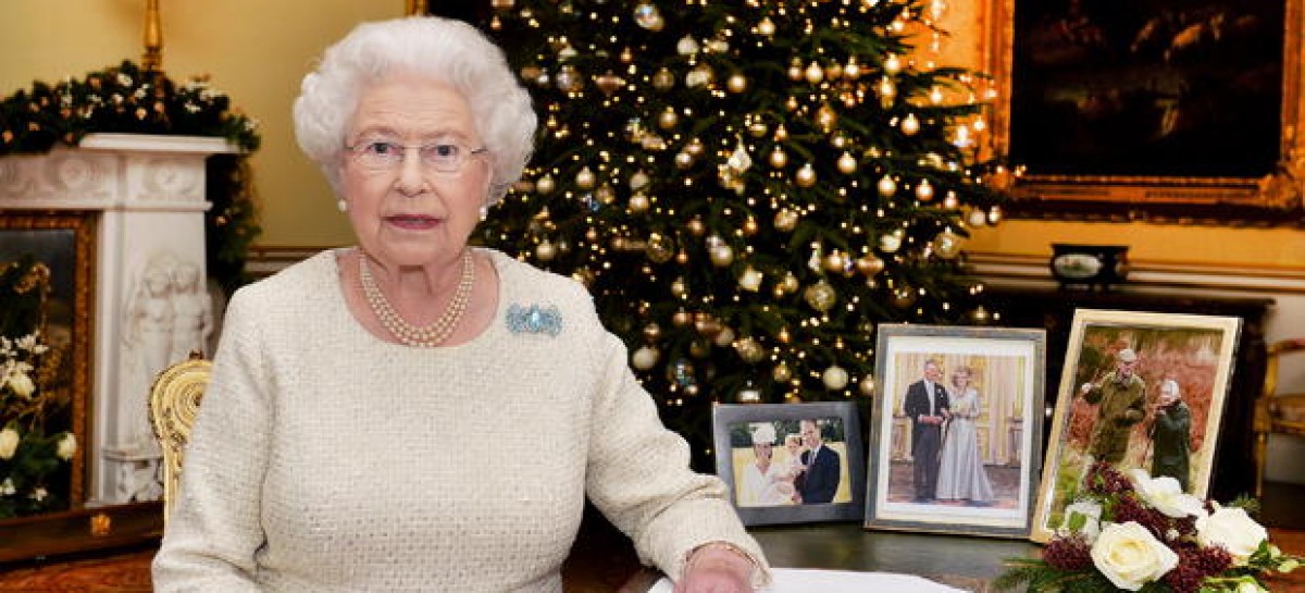 PICTURE SPECIAL: Hundreds greet Queen at Sandringham Christmas Day celebrations