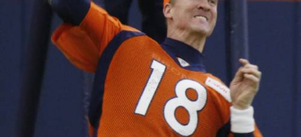 Peyton Manning will start for the Broncos in the playoffs