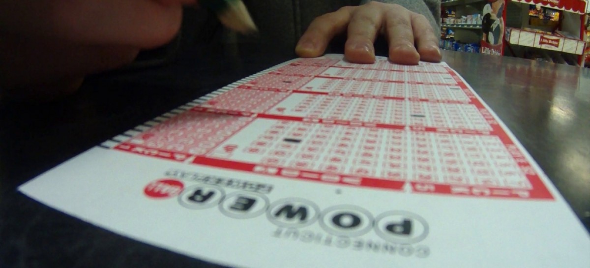 Powerball jackpot increases to $1.4B as ticket sales surge