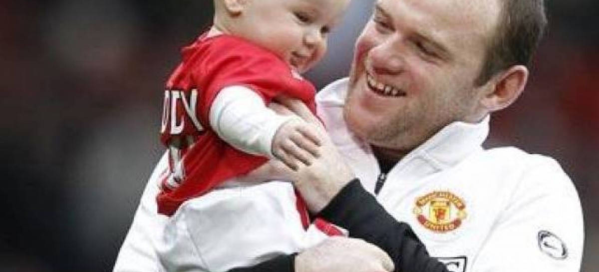 Coleen and Wayne Rooney unveil new Kit: brother for Kai and Klay