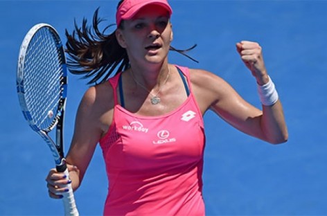 Radwanska advances to Australian Open semifinals