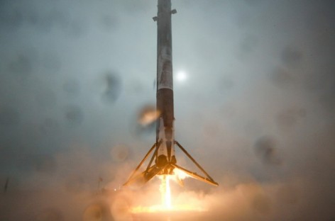 SpaceX attempting rocket water landing