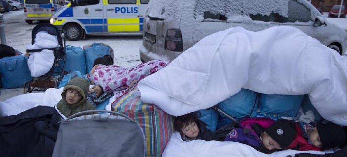 Sweden to deport up to 80000 asylum-seekers