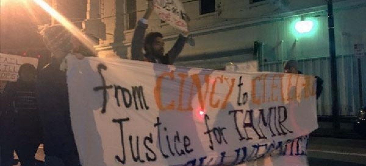 Tamir Rice Protesters Tie Up Cleveland Traffic