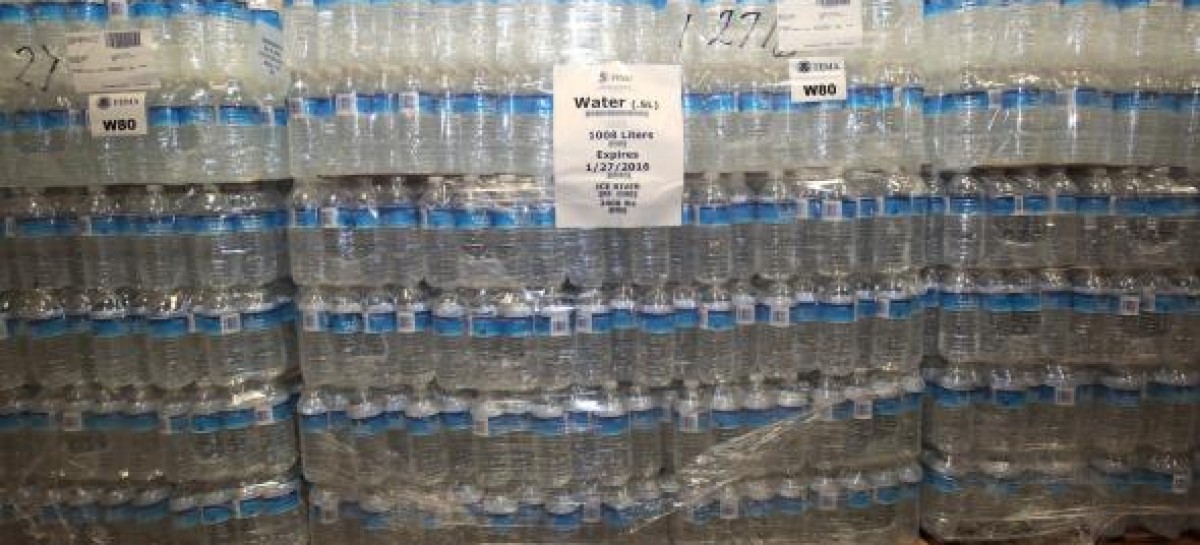 Teams to take bottled water, other resources to Flint homes