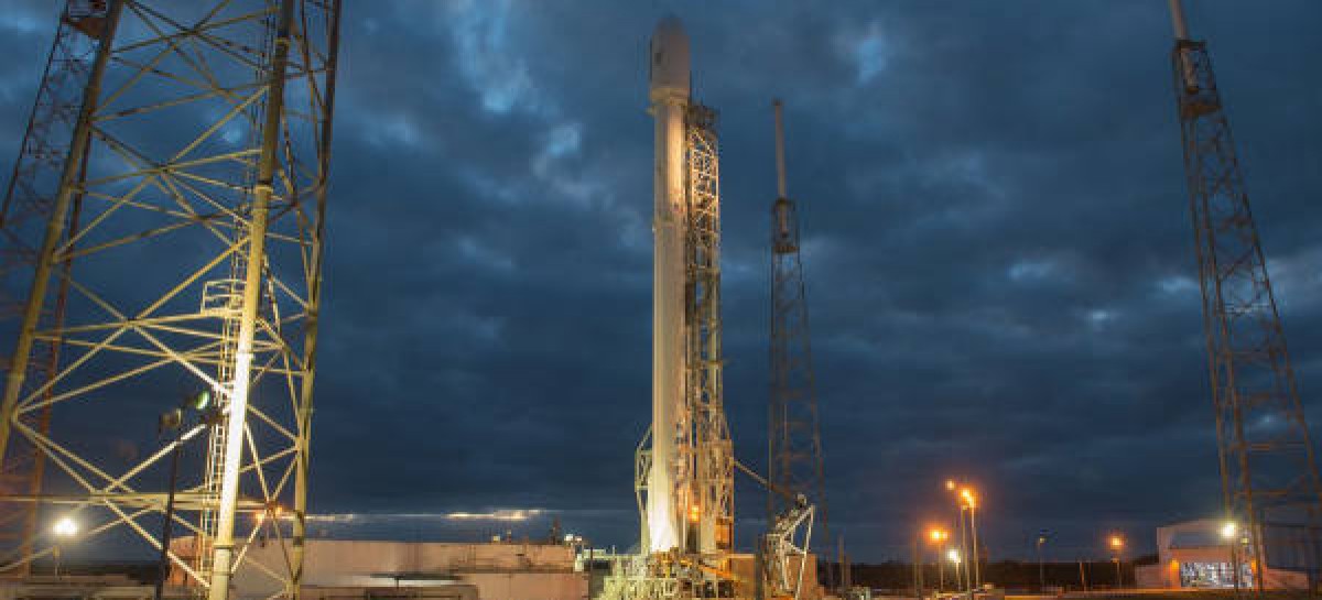 SpaceX publishes more pics and video of Falcon 9 rocket landing