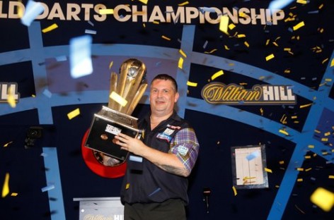 Van Barneveld proves class, Anderson through