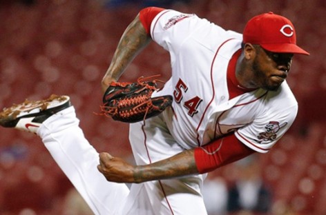 Yankees get All-Star closer Aroldis Chapman from Reds for 4 minor leaguers