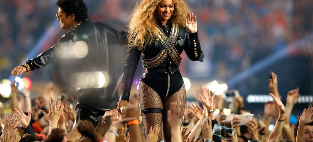 Beyonce’s black power Super Bowl show sparks row