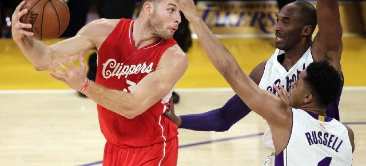 Clippers’ Blake Griffin injures hand in altercation on road