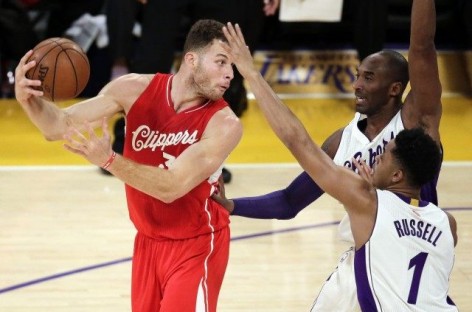 Clippers’ Blake Griffin injures hand in altercation on road