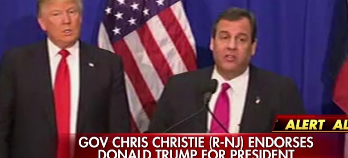 Chris Christie endorses Donald Trump