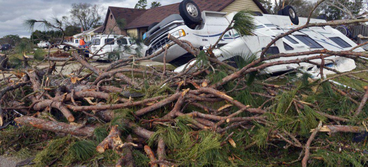 East Coast, Midwest battered by strong storm systems