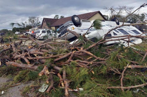 East Coast, Midwest battered by strong storm systems