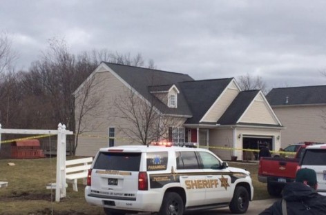 Family of 6 found dead from apparent carbon monoxide poisoning