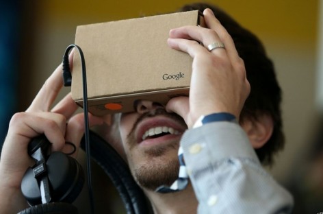 Google gets deeper into virtual reality