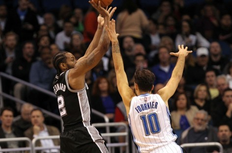 Fans shower Kawhi Leonard with affectionate tweets following his game-winner