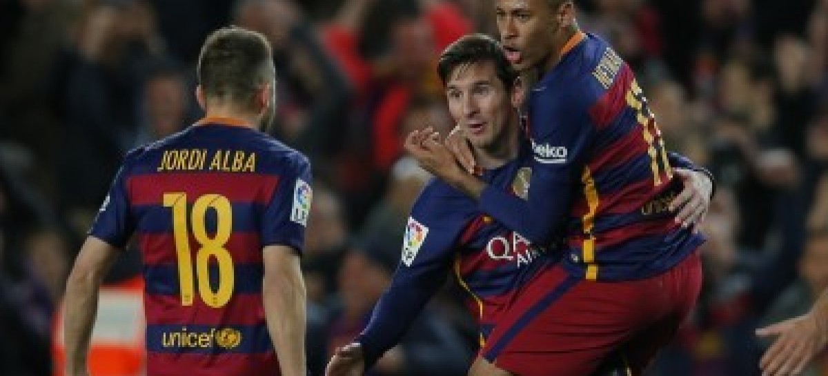 La Liga Review: Pique strike sends Barcelona eight points clear