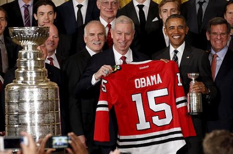 Obama honours Chicago Blackhawks for Stanley Cup hat trick