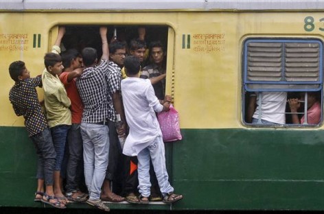 Rail Budget: Focus on Passenger Comfort, Fare & Freight Hike Later