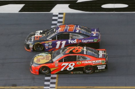 Record Daytona 500 Win for Hamlin