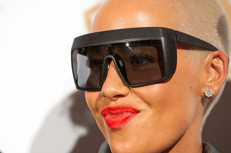 Kim Kardashian, Amber Rose’s selfie ends feud