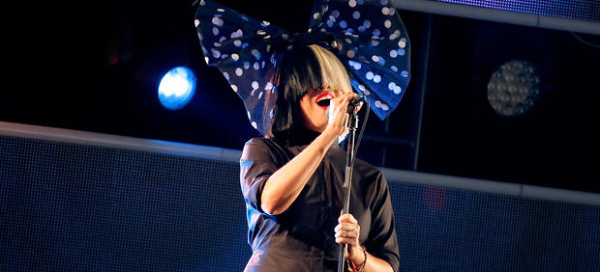 “American Idol”: Sia Performs & Advises; One More Contestant Goes Home