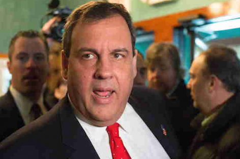 Christie says he has no plans to resign, defends support of Trump