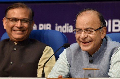 Jaitley unveils pro-poor budget, pledges reforms